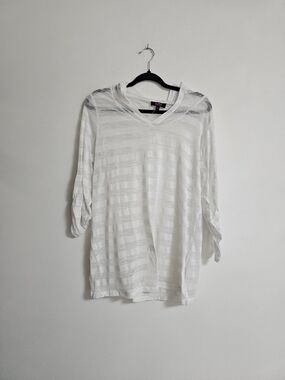 Lightweight White V-Neck Women's Sweater Top